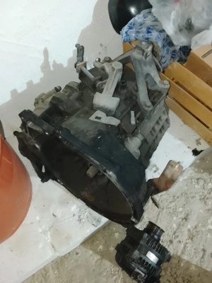 Negociabil.Motor Mazda 3 din 2006  , diesel  - imagine 3