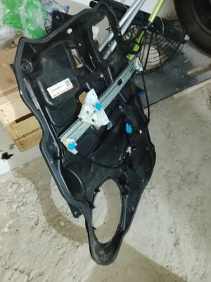 Negociabil.Motor Mazda 3 din 2006  , diesel  - imagine 5