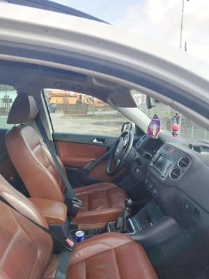 Vând Volkswagen Tiguan 2009, motor 2.0 TDI diesel, 4x4 (4Motion) - imagine 5