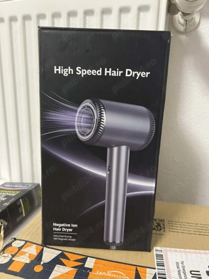 Uscător de păr DEWILY  Profesional 