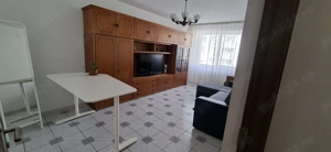 Inchiriez apartament 3 camere Dristor Metrou