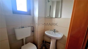 Casa cu 10 camere de vanzare,  zona Semicentrala, - imagine 14