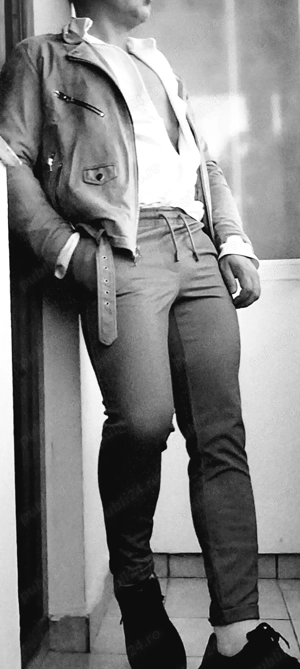 Carlos 40  Versatil..Garantez revenirea Ta!