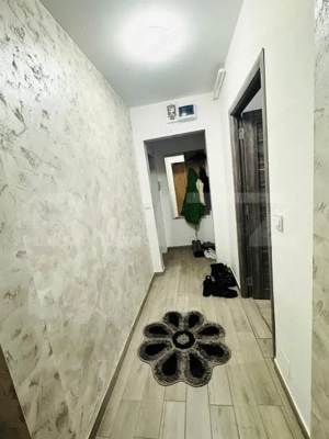 Apartament de vanzare, cu 2 camere, renovat complet, etaj 3 - imagine 4