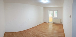 Apartament de vanzare 3 camere et. 2/10 Soseaua Giurgiului , Toporasi