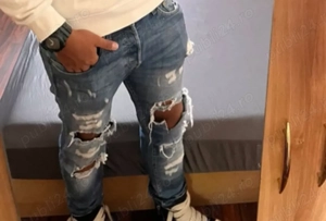 Băiat tânăr pus pe treaba