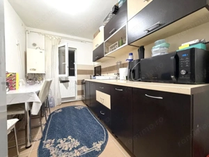 Apartament de 80 mp utili, la etajul 3, cu 4 camere si 2 balcoane- Lipovei - imagine 9