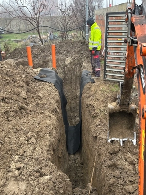 Inchiriem miniexcavatoare - imagine 2