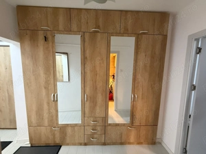 Inchiriez apartament 2 camere ultracentral mobilat etaj 1 - imagine 4