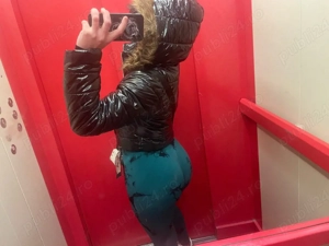 Hello , deplasari sau la locația mea 