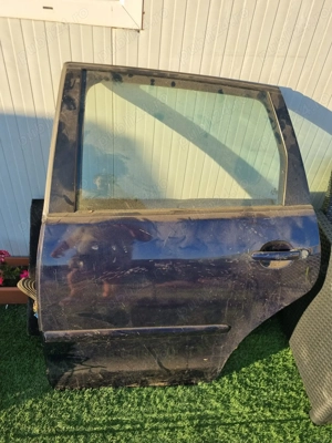 Dezmembrez VW Polo 1.4 benzina  - imagine 2