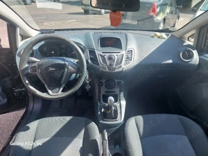 Ford Fiesta - imagine 5