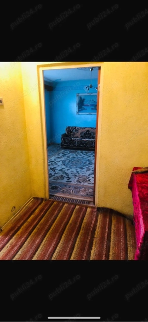 vand apartament 3 camere in Scornicesti - imagine 3