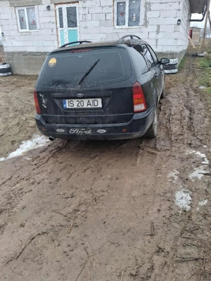 vând urgent ford focus  - imagine 4