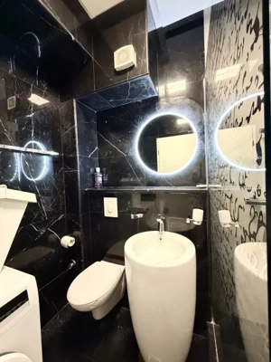 Apartament frumos amenajat de vânzare  - imagine 19