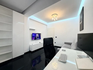 Apartament frumos amenajat de vânzare  - imagine 17