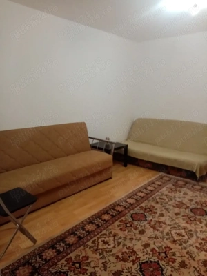 garsoniera titan-metrou 2 minute