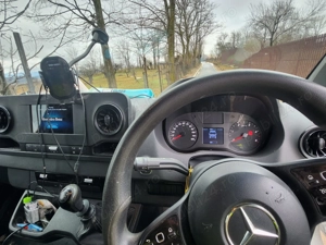 Mercedes-Benz Sprinter 2020   Volan dreapta   Manual   Tracțiune față - imagine 4