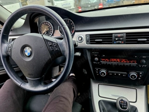 BMW 320i  318i 2007   xenon   clima - imagine 3