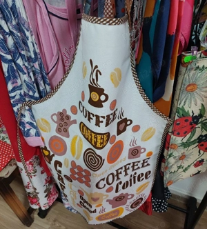 Șorț impermiabil 15 ron.