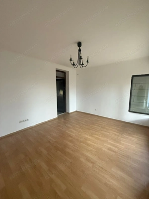Casă Individuală 5 Camere Toate Utilitățiile  La Asfalt  Intre Case Zona Giroc  - imagine 2