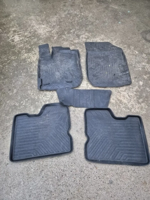 Covorașe cauciuc Sandero Stepway 