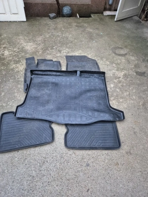 Covorașe cauciuc Sandero Stepway  - imagine 2