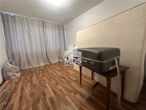 2 camere etaj 1 in bloc anvelopat - imagine 7