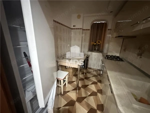 2 camere etaj 1 in bloc anvelopat - imagine 9