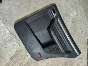 Fețe portieră VW Touran 2004/2005 - imagine 2