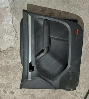 Fețe portieră VW Touran 2004/2005 - imagine 3