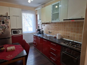 Vand apartament cu 3 camere in Tudor,strada Livezeni. - imagine 2