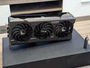 Placa Video ASUS Radeon RX 7800 XT TUF Gaming OC 16GB GDDR6 256-bit