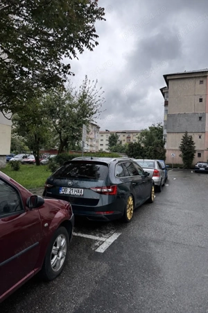 Skoda Superb 2.0 tdi 190 cai DSG - imagine 10