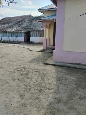 Casă de vanzare - imagine 2