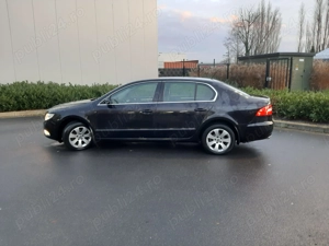 Vand Skoda Superb 1.9 TDI Ambition 105 cp 2010 - imagine 2