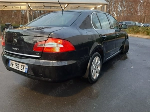 Vand Skoda Superb 1.9 TDI Ambition 105 cp 2010 - imagine 7