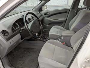 Chevrolet Lacetti 1.4 benzina 2008 61550 km - imagine 5