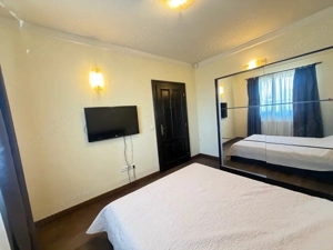 inchiriez apartament 3 camere Mehala  - imagine 4