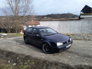 Volkswagen Golf 4 decent, fiabil, acte la zi !  - imagine 4