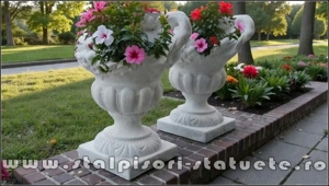 Vază ornament mare cu picior, alb, model V6. - imagine 3