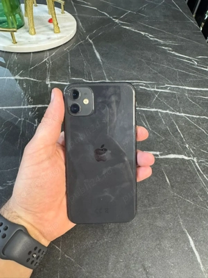 Vind iphone 11 inpecabin 