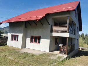 Casă de vânzare loc.Cozanesti  - imagine 3