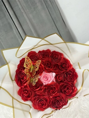 Buchet trandafiri din satin  - imagine 2