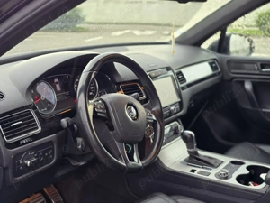 Volkswagen Touareg - imagine 3