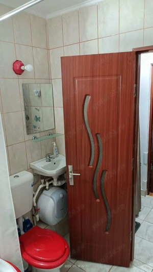 Închiriez apartament 2 camere 55 mp