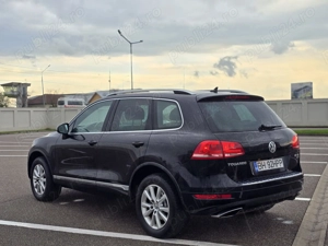 Volkswagen Touareg - imagine 6