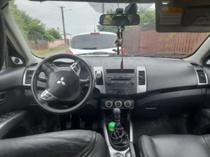 Mitsubishi Outlander  - imagine 4
