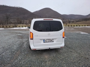 Mercedes Benz V Class 220 - imagine 9