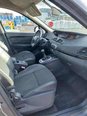 Renault Grand Scenic - imagine 4